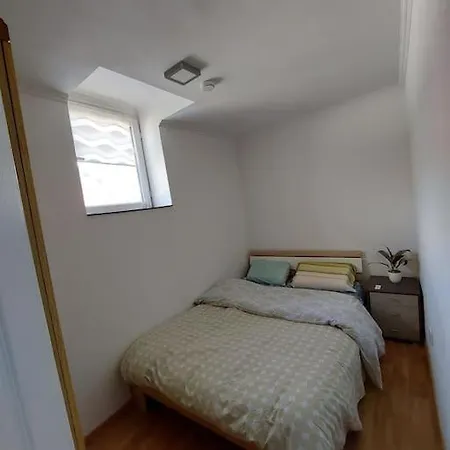 Apartment Tres Confortable Et Acclimatee Audun-le-Tiche